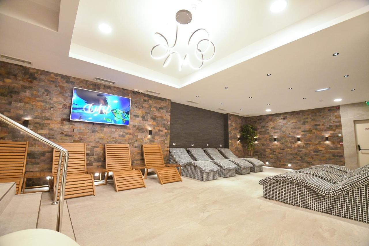 Mirage Resort & Spa วีเชวเดสซุส ภายนอก รูปภาพ